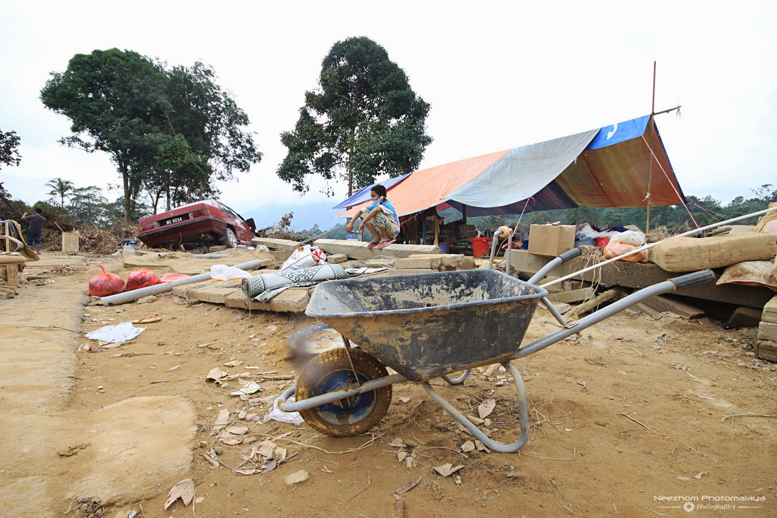 Gambar-gambar kesan Banjir di Kampung Manjor, Kuala Krai 