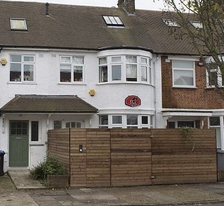 A Terrace House In London Turns Out To Be A Fortress