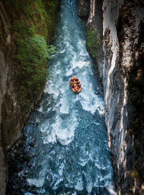 water rafting