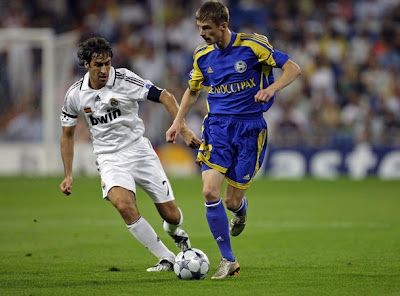 Raul Gonzalez during Real MAdrid Champions League Match