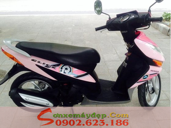 Sơn xe Honda Click màu hồng nữ tính cực đẹp