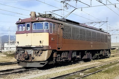 EF62