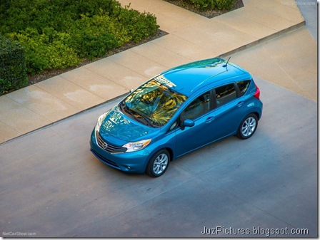 Nissan-Versa_Note_2014_800x600_wallpaper_12