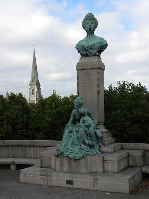 Statues Copenhagen