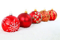 red christmas balls wallpaper for desktops