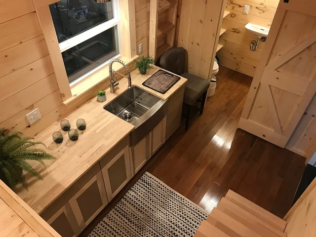 Sweet Dreams - Incredible Tiny Homes