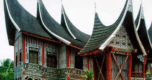  Rumah Adat yang ada di Indonesia  Pertamag