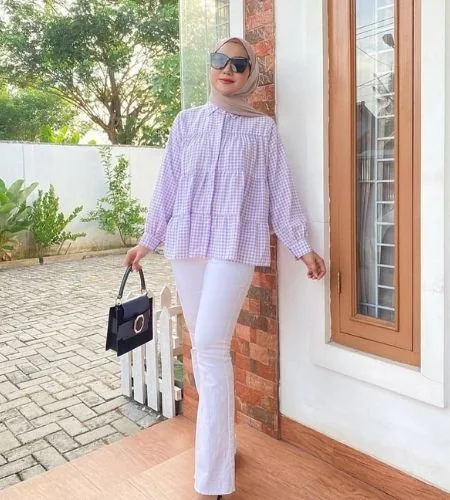 Padu Padan Warna Lilac Untuk Wanita Berhijab Tampil Feminim