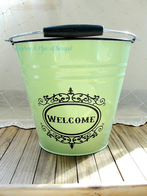 altered bucket, garden decor, outdoor decor, vinyl, welcome, farmhouse