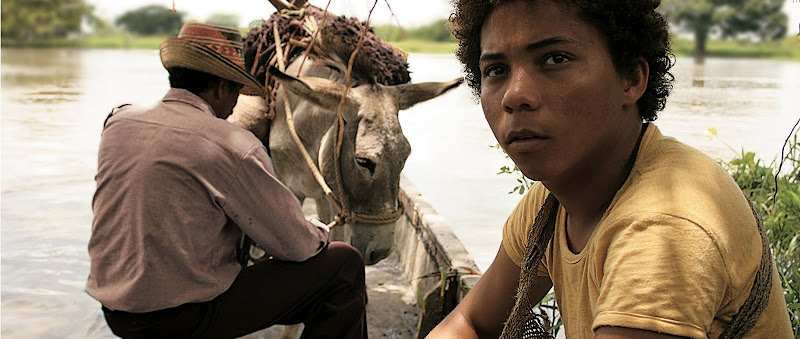 A scene from Ciro Guerra's THE WIND JOURNEYS