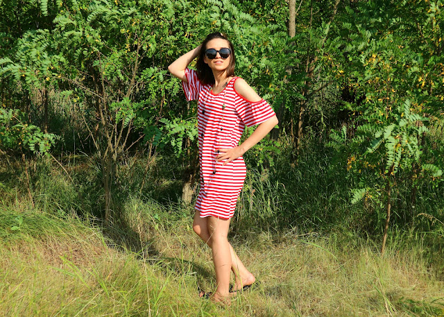 Cold Shoulder Striped T-Shirt Dress Zaful