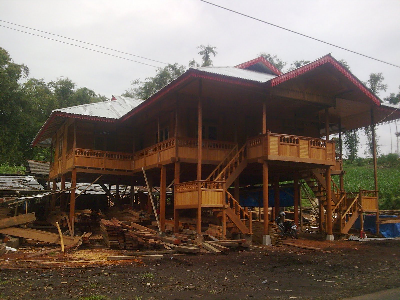 Rumah Panggung Minahasa Woloan