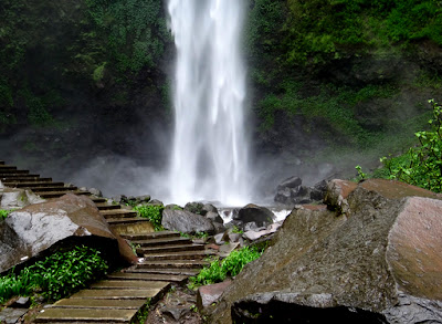 akcayatour, Coban Rondo, Travel Jogja Malang, Travel Malang Jogja