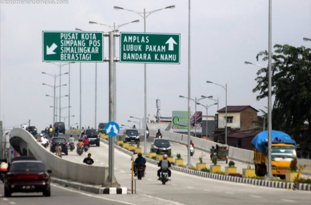 Jalan layang Medan Amplas, Perempatan Amplas