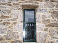 Puerta balconera