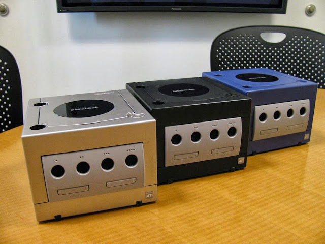 Nintendo GameCube Desktop Organizer