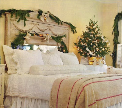stylish decoration idea bedroom for christmas and new year, bedroom design, bedroom decoration idea, stylish decoration idea bedroom, bedroom for christmas, bedroom for new year, interior design bedroom