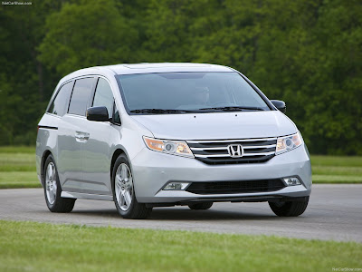 Honda Odyssey 2011 Family Car picture