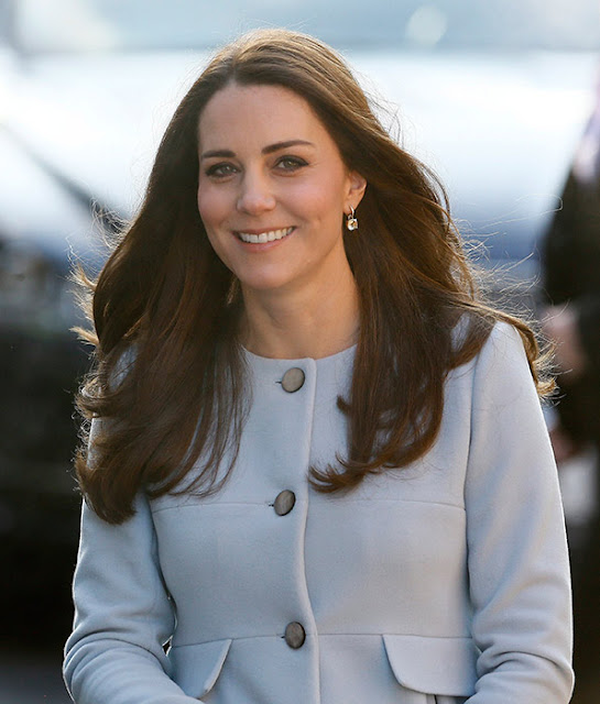  Catherine, Duchess of Cambridge attends coffee morning at Family Friends