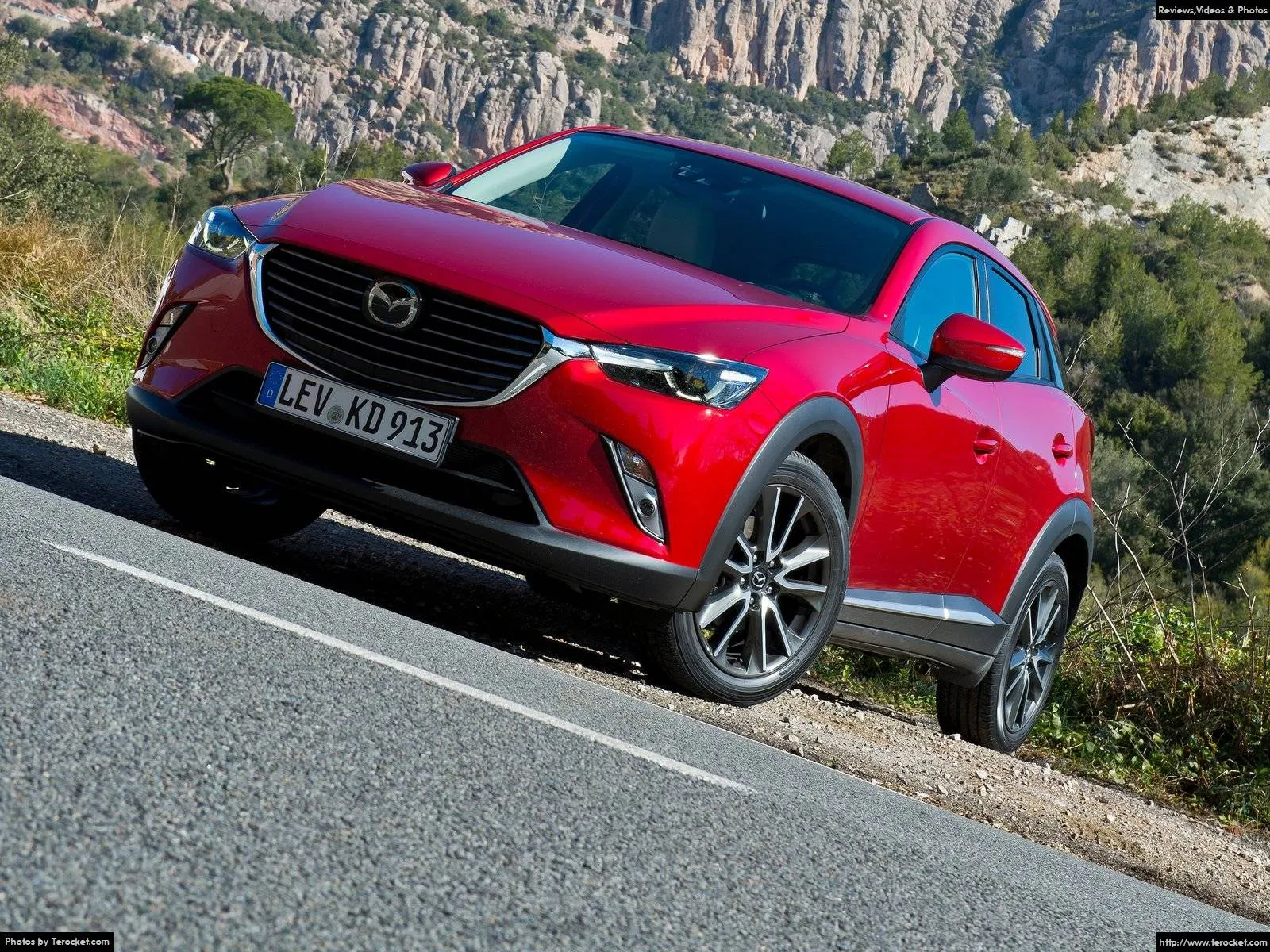 Hình ảnh xe ô tô Mazda CX-3 2016 & nội ngoại thất