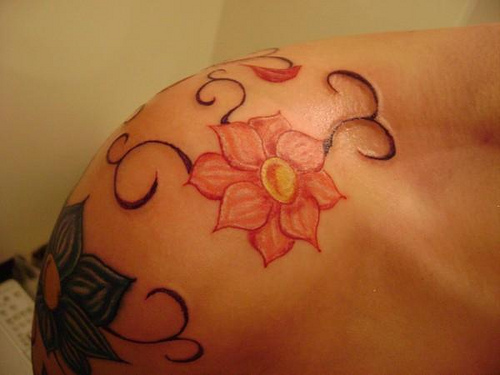 tattoo shoulder