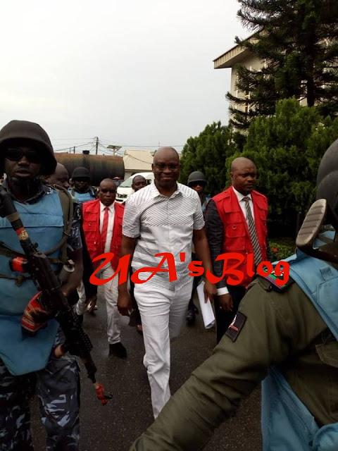 Fayose All Smiles As He Steps Into Court For His Bail Hearing (Photos)