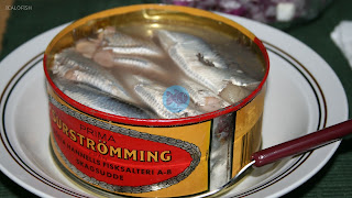 Mengenal Surströmming, Hidangan Ikan Yang Bau, Lezat dan Bergizi (Kata Orang Swedia)