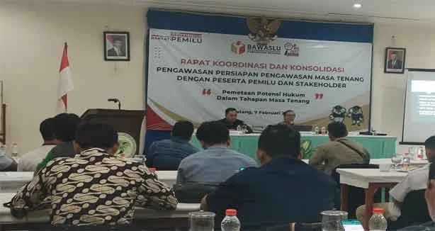 Pemasangan APK Sembarangan Berpotensi Bahayakan Masyarakat