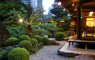 Exotic Japanese Home Garden Design