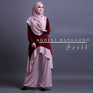 SESIL Maroon by Agoest Hanggono