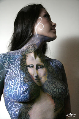 Monalisa body painting