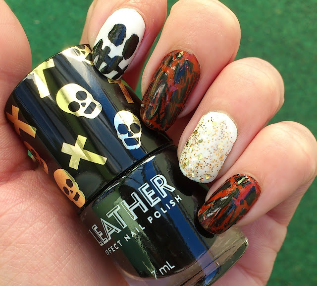 Last Minute Halloween Naildesign