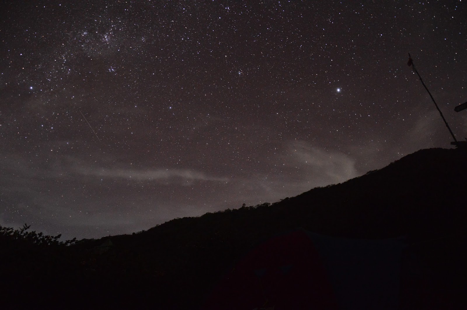 Indonesia Bagus  Indahnya Pesona Gunung Lawu di Malam 