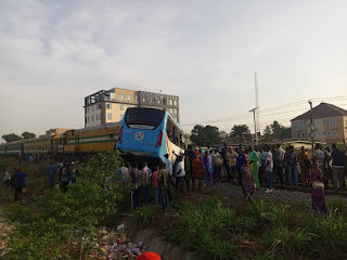 An accident between a moving train and high capacity bus (BRT Bus) occurred at PWD, around Shogunle, in Lagos, in the morning of Thursday 9 March, 2023