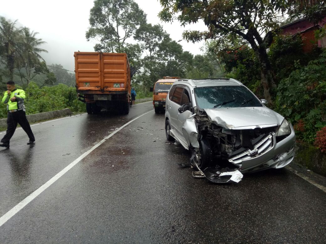 DUA LAKA LANTAS MEWARNAI PADANG PANJANG HARI INI PASBANA