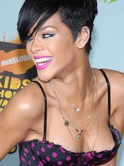 Rihanna asked to dress conservatively for New Year bash