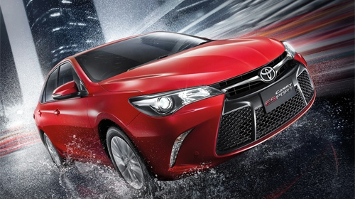 toyota-camry-2-5q-2014-co-them-phien-ban-the-thao-esport