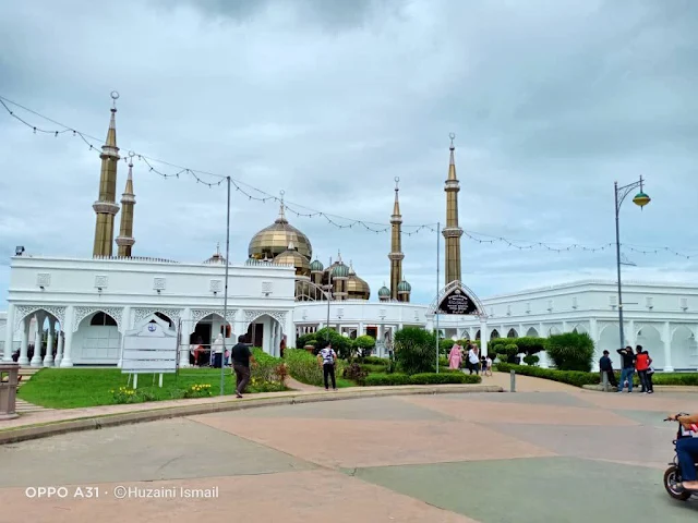 masjid kristal