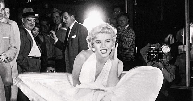 Behind The Scenes Of Marilyn Monroe S Iconic Flying Skirt Photo While Filming The Seven Year Itch Vintage Everyday