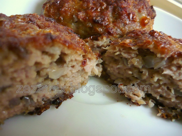 minced meat steaks from the oven