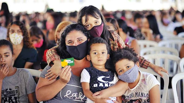 Governo de Goiás beneficia famílias de Santo Antônio do Descoberto com Aluguel Social