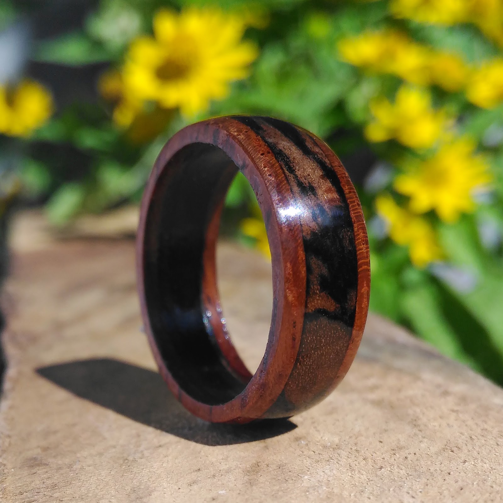 Xilem Handmade Cincin  Kayu  Ebony Kayu  Hitam  Sulawesi 