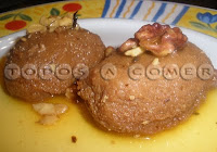 http://www.todosacomer.net/recetas/dulces-postres/receta-panecetes-dulces