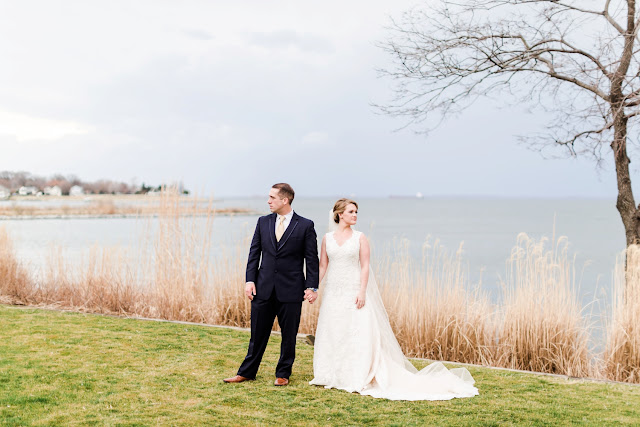 A nautical winter wedding with a spectacular sunset at the Chesapeake Bay Beach Club by Heather Ryan Photography