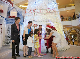 christmas wonders, pavilion kl, christmas decoration at the mall, shopping mall