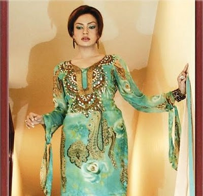  Fashion Styles on Masti Club  Pakistani Models In Different Styles