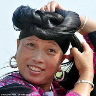 Siapa Yang Punya Rambut Panjang Seperti Penduduk Red Yao ini Ayo?