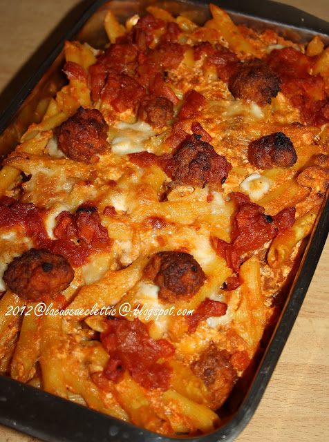 Pasta al forno con polpettine e ricotta