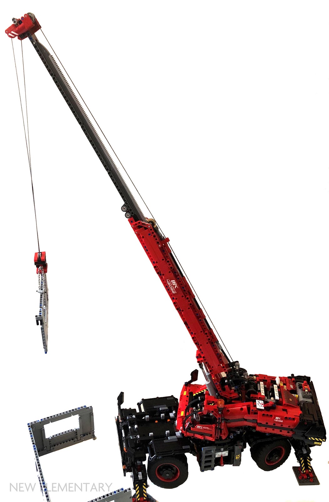 LEGO Set 42082-1 Rough Terrain Crane (2018 Technic)