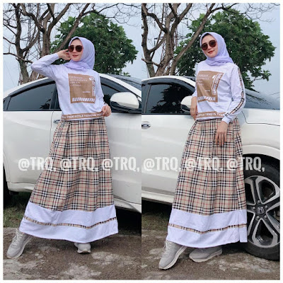 One Set Rok Burberry - Butik Busana Muslim Terbesar dan terlengkap